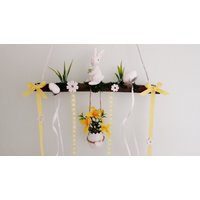 Dekorierter Ast Weiß Gelb Dekorierter Ast Weiß Gelb von ElenixShop