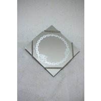 Geätzte Rosenkette Spiegel 30 X cm. Einzigartiges Wohndekor, Punk Art, Grunge Ästhetik, Wohndeko, Wanddeko, Gothic Home Deko von ElephantEgg