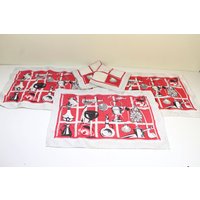 Drei Vintage-Tischsets Aus Den 1950Er Jahren Und Zwei Passende Servietten von ElephantandMonkeyUK