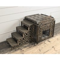 Erhöhtes Hundebett, Erhöhtes Hundehütte Möbel, Hundeboxen Aus Holz, Hundestufen, Moderne Hundemöbel von ElevatedDogBowls