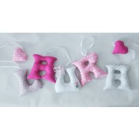 Genähte Buchstaben, Girlande, Namensgirlande, Stoffbuchstaben, Kind Geburt Name Kinderzimmerdeko, Buchstabengirlande von Ellarien