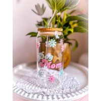 Dog Mom Glas Mit Strohhalm - Personalisiertes Trinkglas Blumen & Schleife | Perfektes Geschenk Für Hunde Mama Persönliches von Elmyno