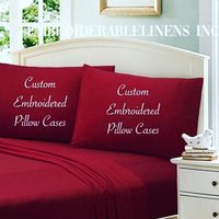 Personalisierter Kissenbezug - Gesticktes Set Mit 2 Queen Red Cases Wählen Sie Ihre Wörter, Schriftart Und Fadenfarbe Personalisiertes von Embroiderablelinens1