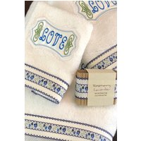 Monogrammierte Handtücher, Handbedrucktes Handtuch, Monogramm Geschenkhandtuch, Geschenk Für Sie von EmbroideryStudioPlus