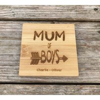 Gravierte Personalisierte Bambusuntersetzer. Mama An Jungen, Geschenk Von Kindern, Laser Graviert, Für Mama, Personalisiertes Muttergeschenk von EmilyJaneCreationsUK