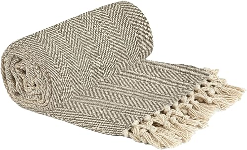 Emma Barclay Fischgrätenmuster, 50 x 60 cm, 100% Baumwolle, 50 x 60 cm (127 x 152 cm) von Emma Barclay