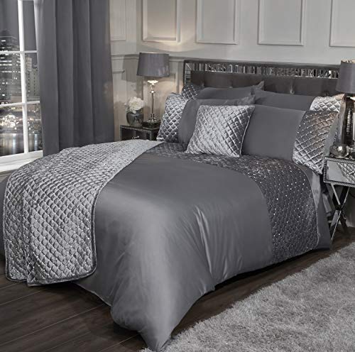 Emma Barclay Glamour – gestepptes Pailletten-Samt-Bettwäsche-Set in Silber – Doppelbett von Emma Barclay
