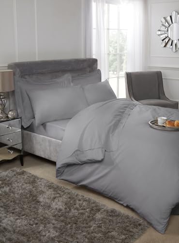 Emma Barclay Luxuriöser Bettbezug aus ägyptischer Baumwolle mit Fadenzahl 200 in Silber – Einzelbett Emma Barclay Luxuriöser Bettbezug aus ägyptischer Baumwolle mit Fadenzahl 200 in Silber – Einzelbett von Emma Barclay