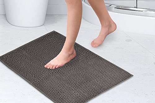 Emma Barclay Noodle Soft Touch Rutschfester Badezimmerteppich in Graphit – Duschmatte 40 x 60 cm von Emma Barclay