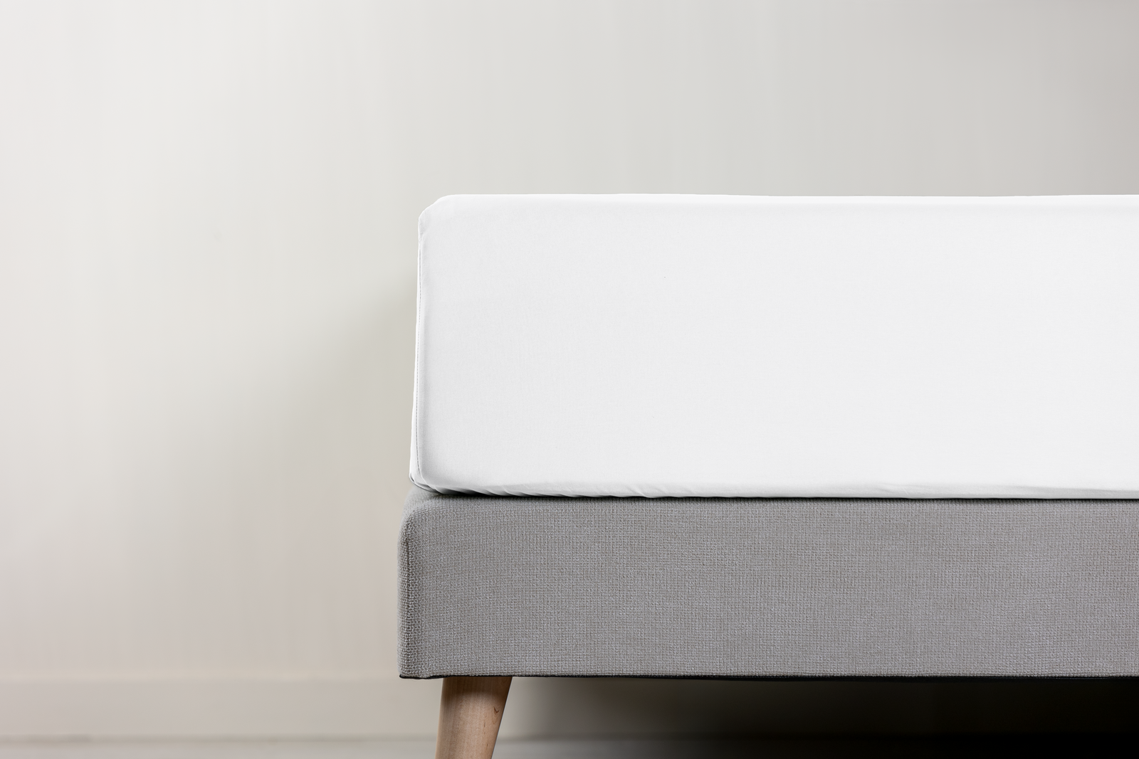 Emma Classic Spannbettlaken | Weiss | 90x200cm Emma Classic Spannbettlaken | Weiss | 90x200cm von Emma