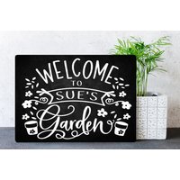 Personalisierte Kreide-stil Willkommens-Garten-Metall-Wand-Zeichen-Geschenk-Geschenk von EmmasBoutiqueGifts