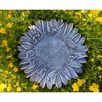 Vogeltränke - Insektentränke "Sonnenblume" Vogeltränke - Insektentränke "Sonnenblume" von Empalilu