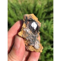 Rutile in Matrix Von Graves Mountain, Georgia von EmpathMoonGems