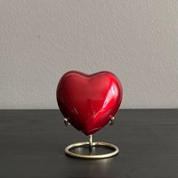 Glossy Vivid Red Kleine Herz Andenken Urne von EmptyCollars