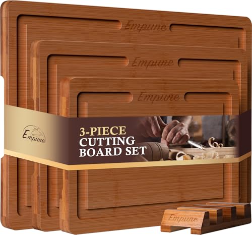 Empune Bambus-Schneidebrett-Set, Holzschneidebretter für die Küche mit Halter, Schneidebrett aus Holz für Mahlzeitenvorbereitung und Servieren Empune Bambus-Schneidebrett-Set, Holzschneidebretter für die Küche mit Halter, Schneidebrett aus Holz für Mahlzeitenvorbereitung und Servieren von Empune