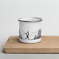 Nature's Run | Läufer Emaille Tasse Geschenk von EnamelMugGifts