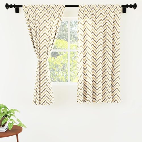 Encasa Homes Polyester halbtransparent Gedruckt Window Vorhänge mit Krawattenrücken 142 x 137 cm (4.5 ft), Chevron - 2 Packung - Nicht schrumpfen & maschinenwaschbar von Encasa