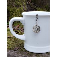 Das Halschakra Tee Infuser | Kräuter-Lose-Blatt-Teekugel Yoga Meditation 5. Chakra von EnchantedEnergy
