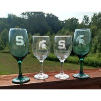 Set Von 4 Msu Spartan Offiziell Lizenzierte Geätzt Brille - Klar Oder Grün Weingläser | #8112 von EndlessEtching