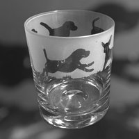 Beagle Glas | 30Cl Glas Whisky Becher Mit Beagle Fries Design von EngravedGlassDirect