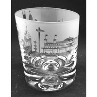 Brighton Skyline Glas | 30Cl Glas Whisky Tumbler Mit Brighton Skyline Frieze Design von EngravedGlassDirect