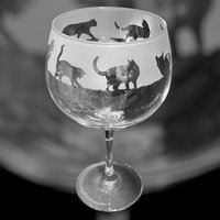 Cat Gin Glas | 70Cl Glas Gin Ballon Mit Katzenfries Cocktailglas Geschenk Für Liebhaber von EngravedGlassDirect