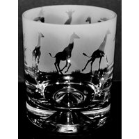 Giraffe Glas | 30Cl Glas Whisky Becher Mit Giraffe Fries Design von EngravedGlassDirect