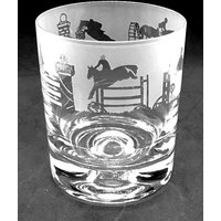Springendes Glas | 30Cl Glas Whisky Becher Mit Springpferd Fries Design von EngravedGlassDirect
