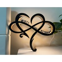 Infinity Herz Personalisiert, Personalisiertes Hölzernes Name Licht, Wanddekoration, Holzbehang Für Jubiläumsgeschenk Hochzeitsgeschenk von Engravedlife