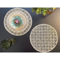 Luxuriöser Handgefertigter Platzset, Schwarz, Weiß Und Gold Dekoratives Mittelstück Mit Sattem Look von EnlivenDecors