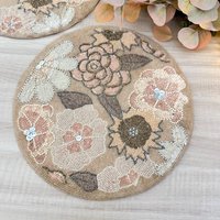 Handgemachte Perlenbesetzte Tischset, Mehrfarbig, Frühlingsdeko von Enlivenstores