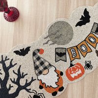 Handgemachter Tischläufer, Boo Halloween Läufer, 33x36 Inch von Enlivenstores