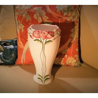 Sehr Große Vase Retro Mit Großen Reliefmustern Von Mohnblumen in Ceramisch Nummeriert Qqs Spuren Der Zeit 30x16cm Gewicht 1, 2Kg von EntreDeuxMondesShop