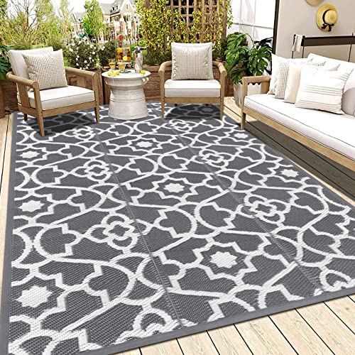Enyhom Outdoor Teppich für Patio, 150 x 240 cm Grau Robuster Handgefertigte Kunststoffteppich Wasserfest RV Camping Teppich Leichtgewicht Waschbar Garten Teppiche für Balkon Picknick Strand BBQ von Enyhom