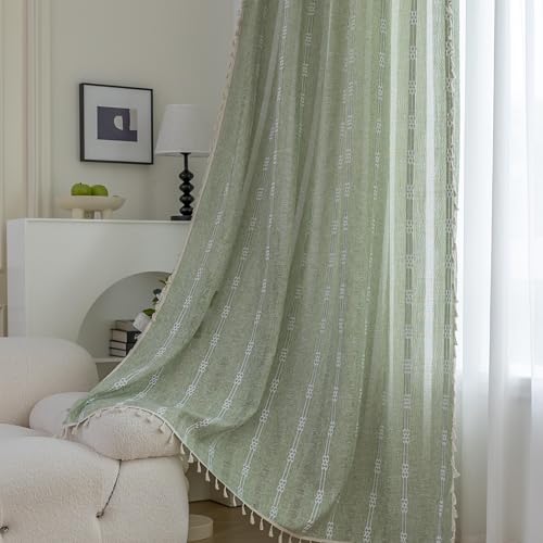 Erbnaryx Boho Vorhänge bestickt für Wohnzimmer Schlafzimmer 1 Panel B 59 x L 102 Salbeigrün Stangentasche, gestreift Bauernhaus Chic strukturiert, Vintage handgefertigte Quasten Landhausdekor Draperie von Erbnaryx