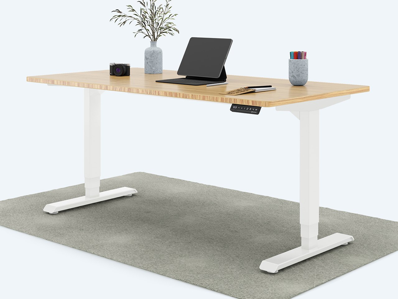 Ergotopia elektrisch höhenverstellbarer Schreibtisch / Ergonomischer Steh-Sitz Tisch mit Memory-Funktion (Bambus Echtholz, 160x80cm, Gestell Weiß) von Ergotopia