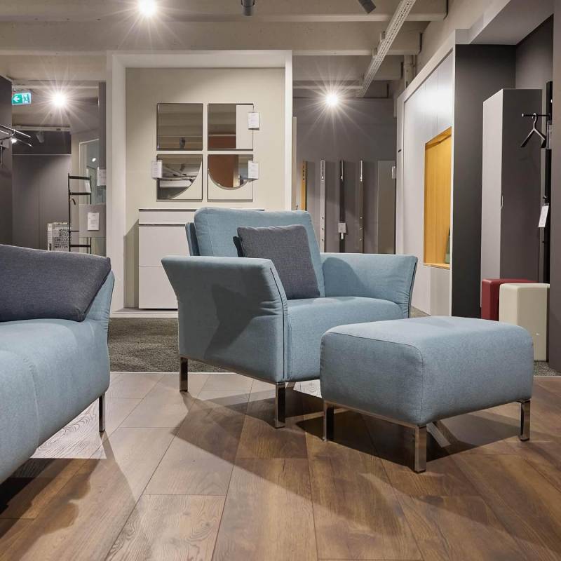 Sessel inkl. Hocker Modena 220 Bezug Stoff Prairie 2022 45 Hellblau Mit Biese Ke... von Erpo