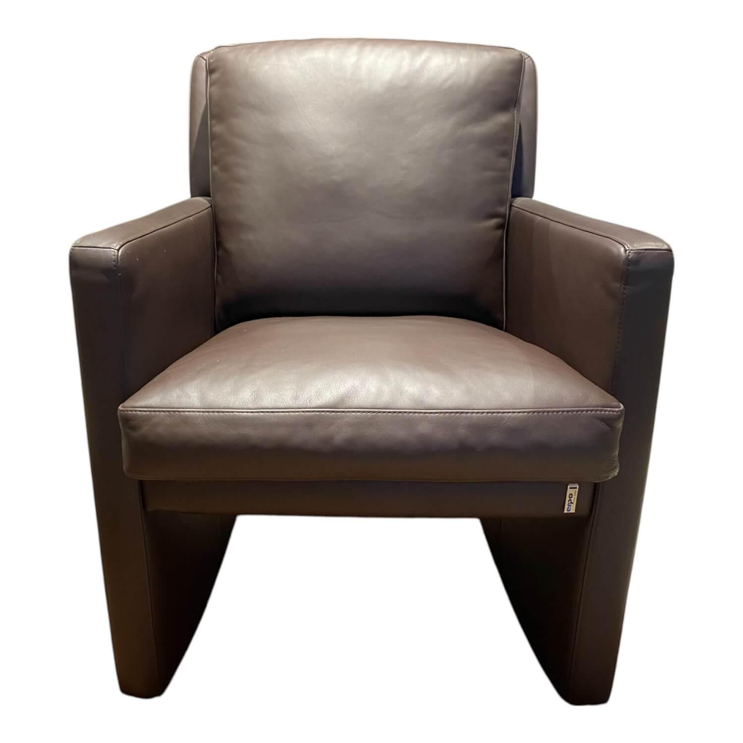 Sessel Classic 157 15 Leder 350 890 Mocca Braun Sessel Classic 157 15 Leder 350 890 Mocca Braun von Erpo