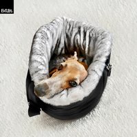 Hundetasche + Bett, Hundekörbchen To Go, Hundereisetasche Mit Fell, Windhund Tasche Für Unterwegs von ErubaDesign