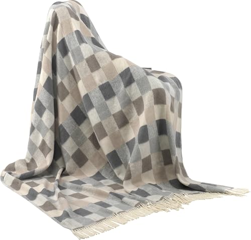 Erwin Müller Plaid Jacquard Flanell, Wohndecke Creme Größe 130x170 cm - flauschig weich, mit Fransen, für Abende auf Terrasse, Urlaub oder Couch Erwin Müller Plaid Jacquard Flanell, Wohndecke Creme Größe 130x170 cm - flauschig weich, mit Fransen, für Abende auf Terrasse, Urlaub oder Couch von Erwin Müller