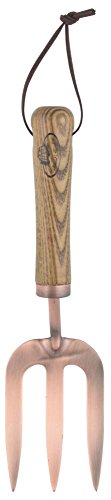 Esschert Design Verkupferte Handgabel, 7,5 x 4,3 x 28 cm, mit Holzgriff und Hängeöse von Esschert Design