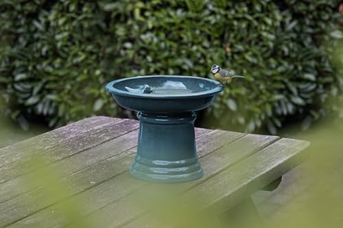 Kleine Keramik-Vogeltränke auf Sockel Benzin Kleine Keramik-Vogeltränke auf Sockel Benzin von Esschert Design