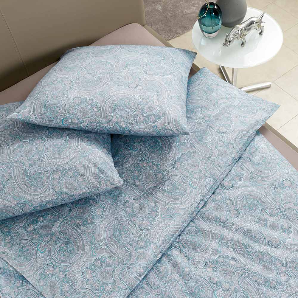 Estella Mako Jersey Bettwäsche 135x200 Ornamente Paisley azur blau 6022-640 Estella Mako Jersey Bettwäsche 135x200 Ornamente Paisley azur blau 6022-640 von Estella Ateliers