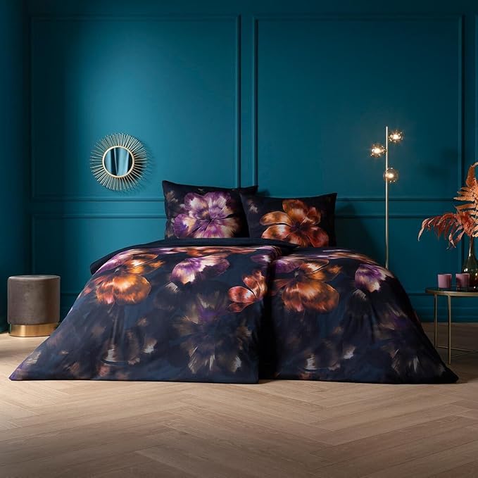 Estella Mako Jersey Bettwäsche 155x220 Emilia dunkelblau Blütenpower 6331-605 Estella Mako Jersey Bettwäsche 155x220 Emilia dunkelblau Blütenpower 6331-605 von Estella Ateliers