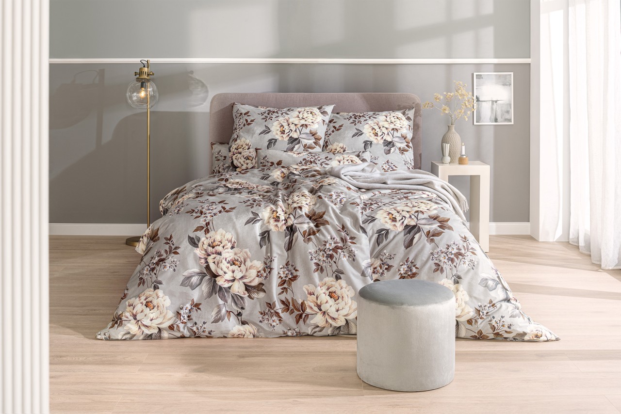 Estella Mako-Satin Bettwäsche 155x220 Belinda Rosen natur platin 7578-915 von Estella