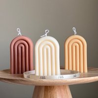 Regenbogen Kerze| Handgemachtes Geschenk | Süßes Kinderzimmerdekor |Sojawachskerze|Handgegossene Skulpturale Für Mutter|Baby Shower Coole Kerze von EstelleStudioCA