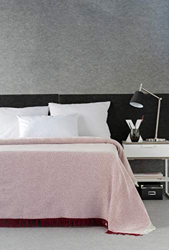 Estoralis | ESPIGA | Mehrzweck-Steppdecke im modernen Design | Plaid für Bett und Sofa | Farbe - Rot | Steppdecke/Sofabezug (230 x 260 cm. BreitexHöhe) | Mit Fransen von Estoralis