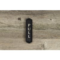 Pull The Türschild Aus Holz Vintage Eisenbahn England. Handgemachte Retro Dekoration von EtchPL