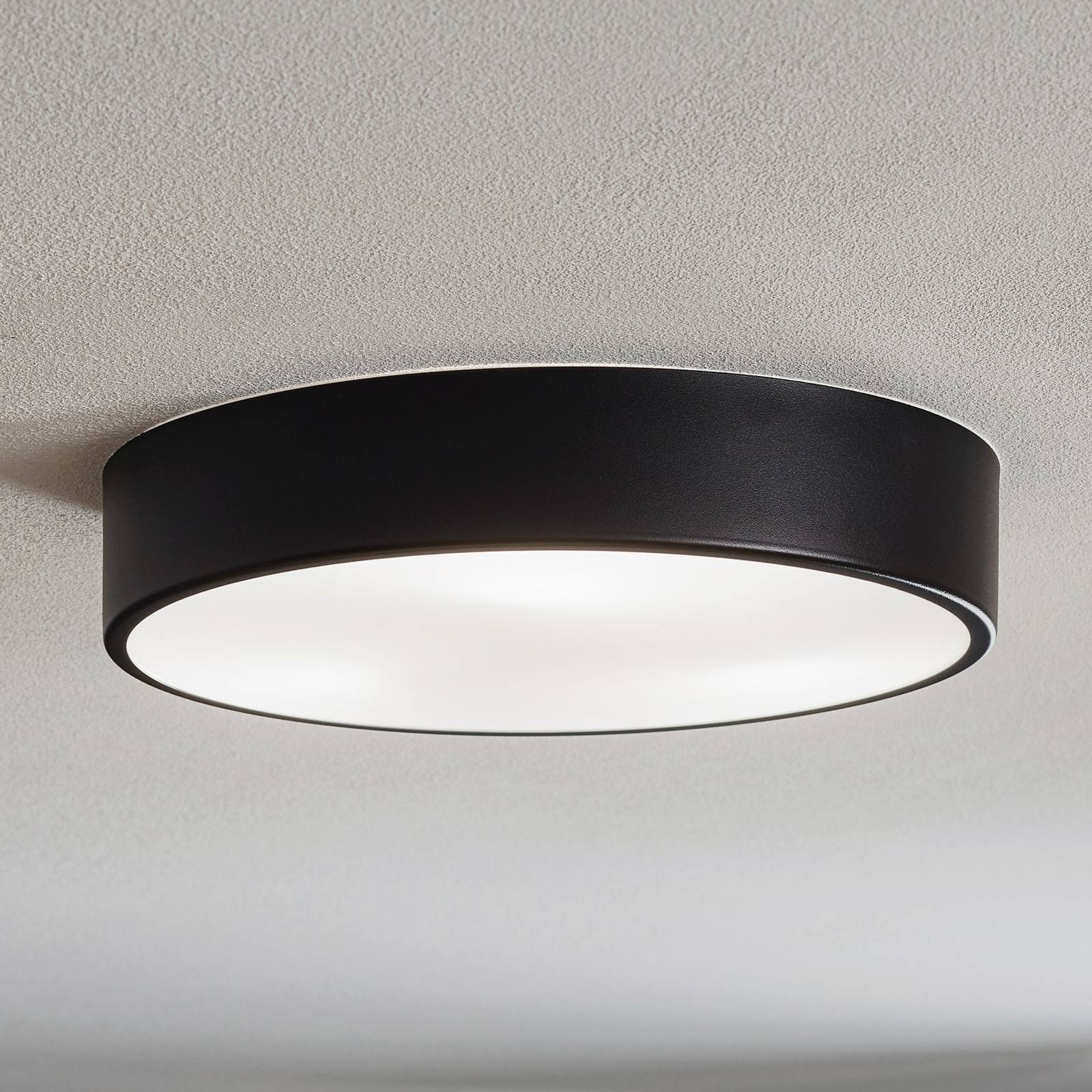 Deckenleuchte Cleo 400, IP54, Ø 40 cm schwarz von TEMAR LIGHTING