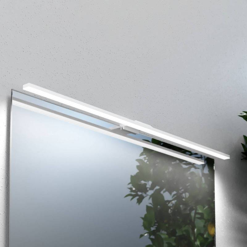 LED-Spiegelleuchte Triga, IP44, weiß, 80cm, 4.000K von MCJ